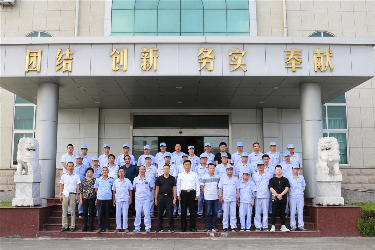 1605677718430041.jpg 合影.jpg